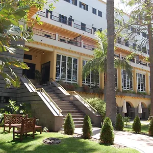 Escuela 4* Santa Brígida